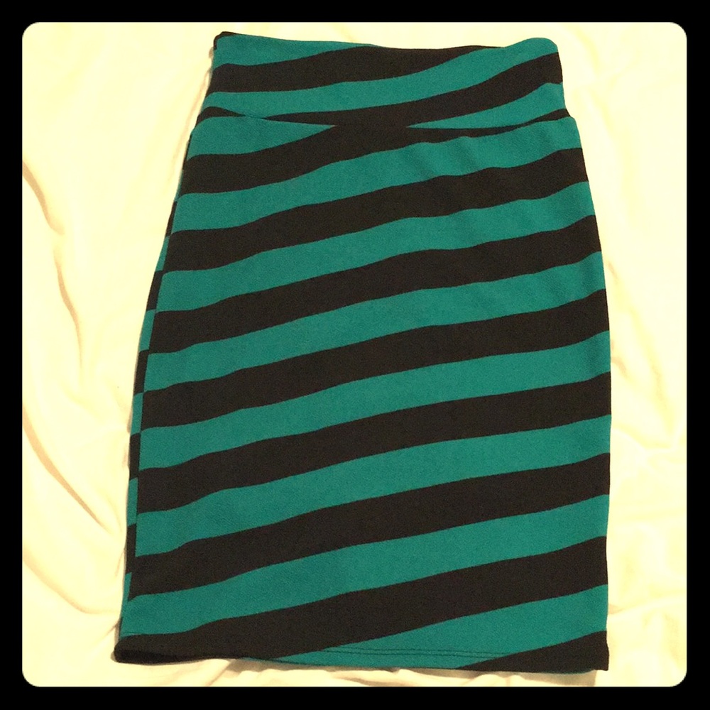 Lula Roe skirt, worn once, perfect condition!